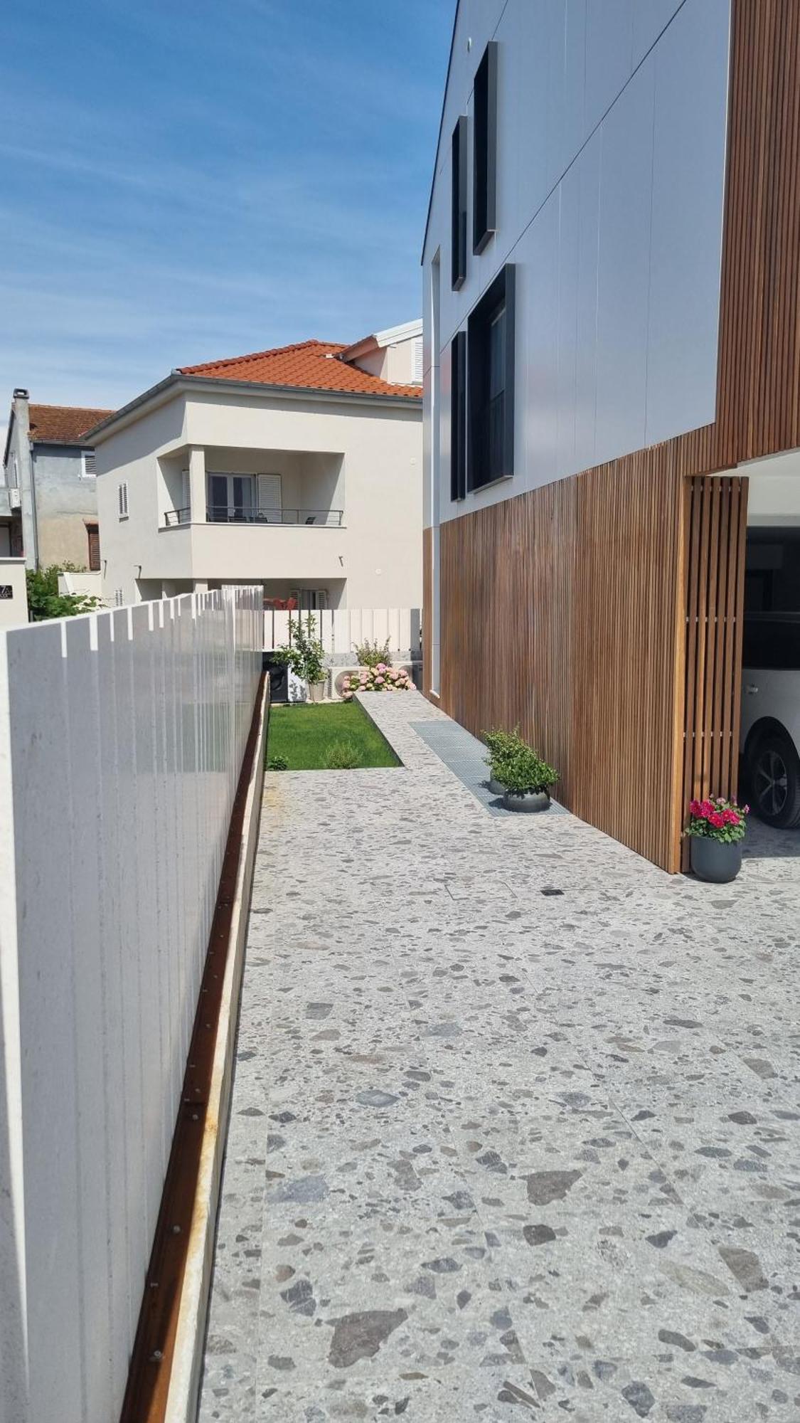 Delta House - Gama Apartment Zára Kültér fotó
