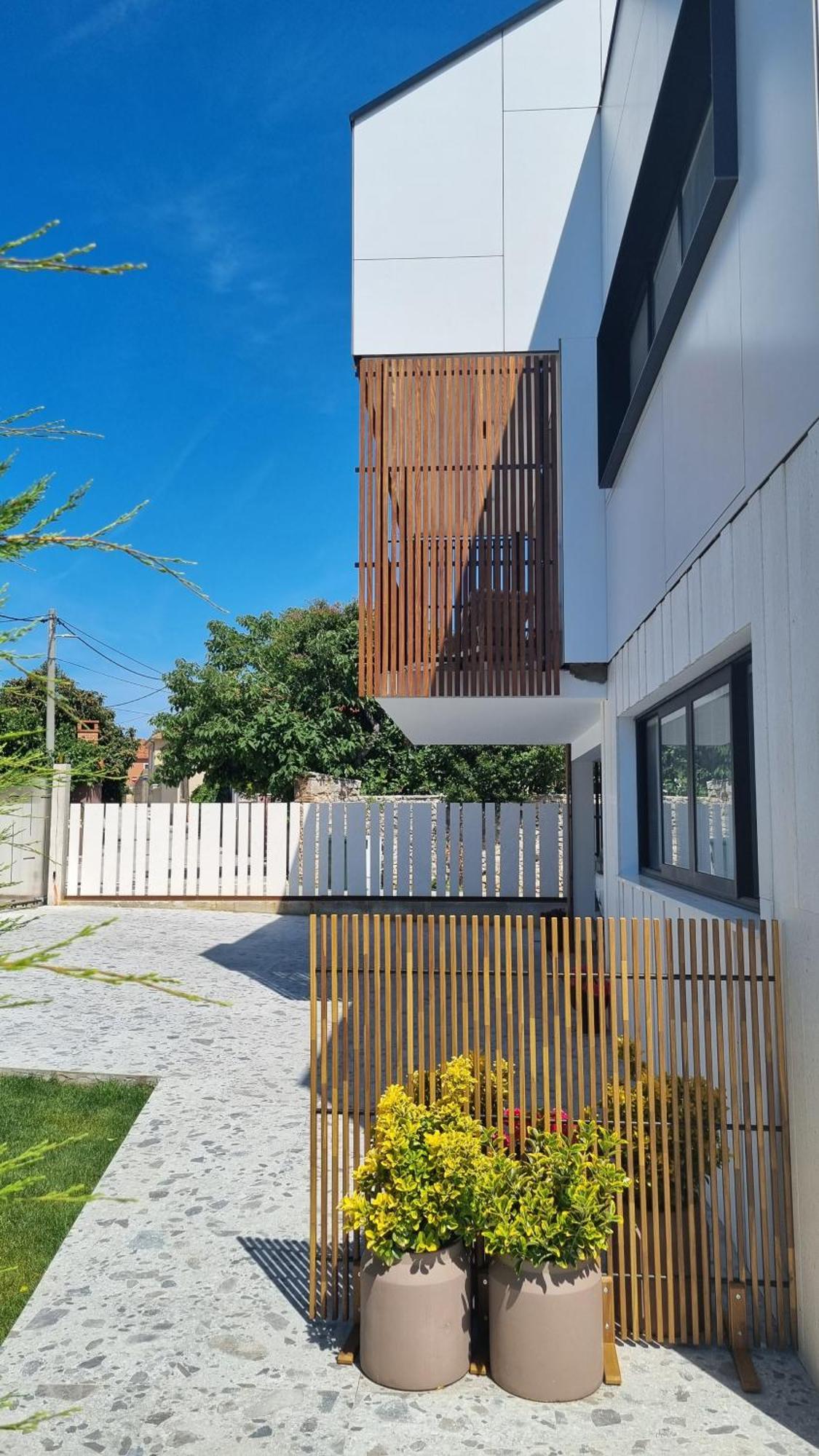 Delta House - Gama Apartment Zára Kültér fotó